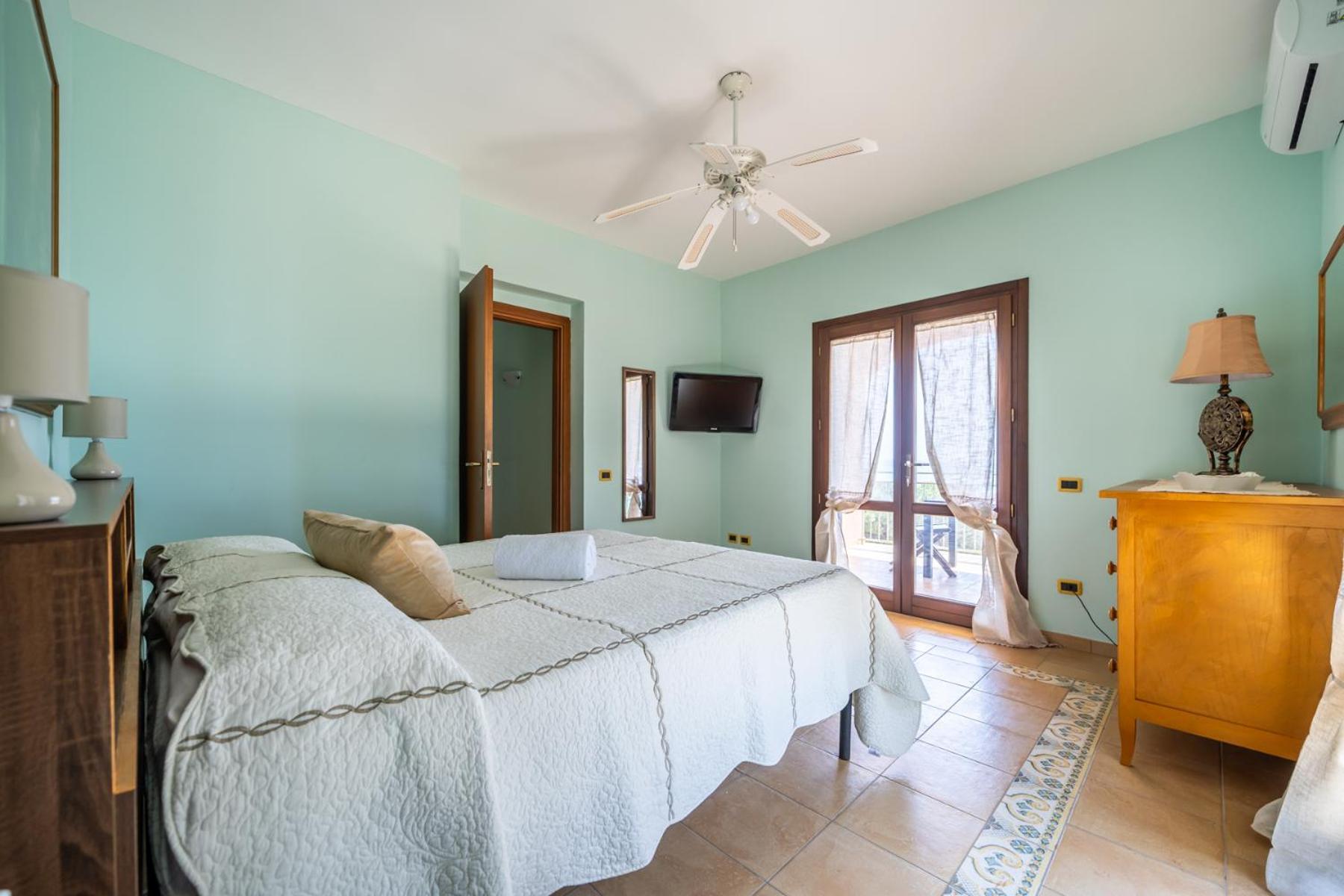 Villa Rosa Sul Mare Шака Екстериор снимка